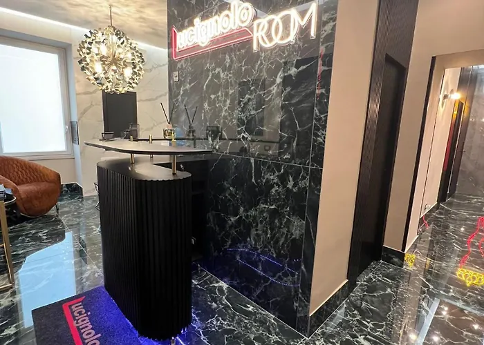 LUCIGNOLOROOM stazione centrale Napoli